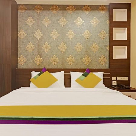 Itsy Hotels Sapphire Residency Manjeri Ngoại thất bức ảnh