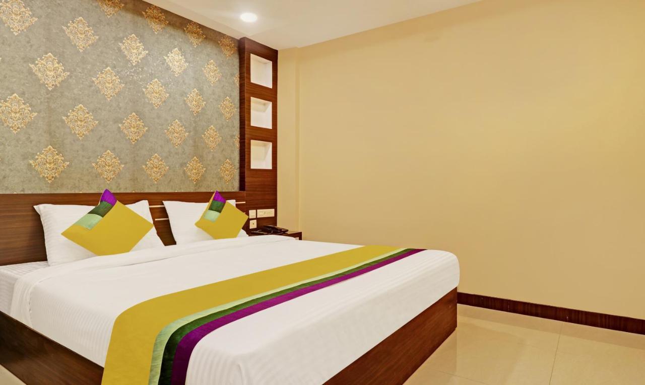 Itsy Hotels Sapphire Residency Manjeri Ngoại thất bức ảnh